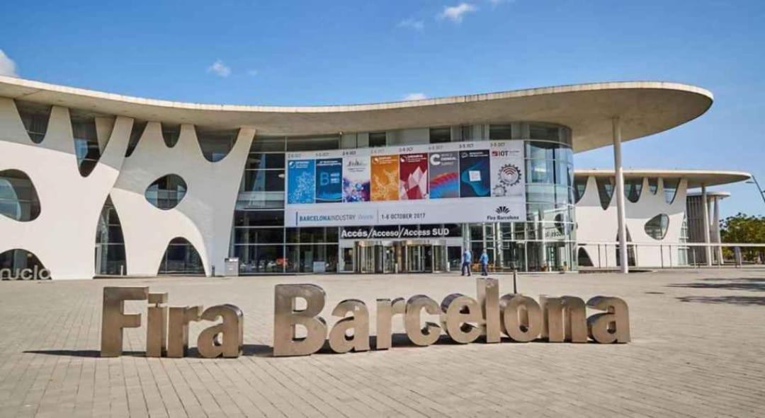 Апартаменты Cozy And Sunny Penthouse Fira Bcn Оспиталет-де-Льобрегат Экстерьер фото